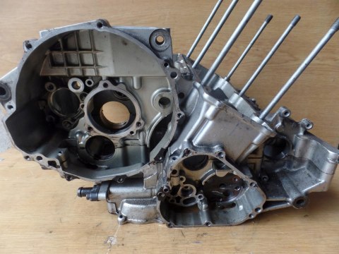 KARTER BLOK SILNIKA YAMAHA TDM 850 3VD KARTER BLOK SILNIKA YAMAHA TDM 850 3VD