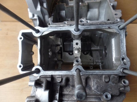 KARTER BLOK SILNIKA YAMAHA TDM 850 3VD KARTER BLOK SILNIKA YAMAHA TDM 850 3VD