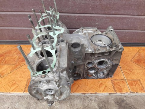 KARTERY BLOK SILNIKA KAWASAKI KZ 650