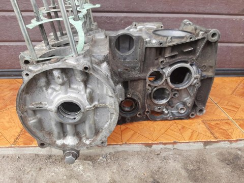 KARTERY BLOK SILNIKA KAWASAKI KZ 650