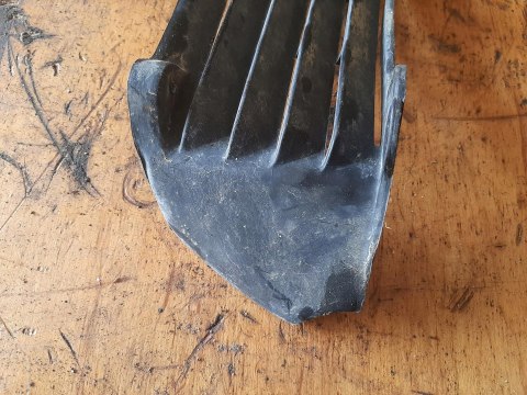 KRATKA OSŁONA PLASTIK RIEJU MX 50