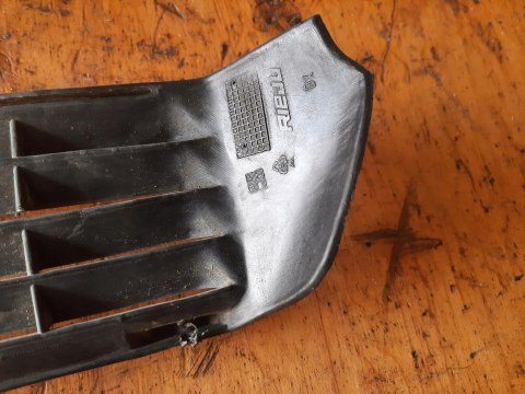 KRATKA OSŁONA PLASTIK RIEJU MX 50 KRATKA OSŁONA PLASTIK RIEJU MX 50