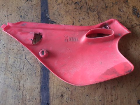 OWIEWKA OSŁONA BOK RIEJU MX 50