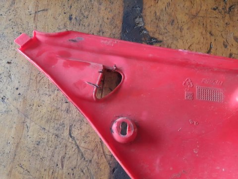 OWIEWKA OSŁONA BOK RIEJU MX 50