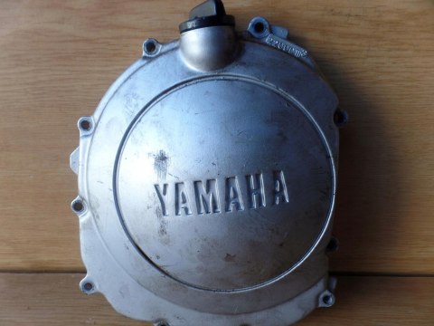 POKRYWA DEKIEL KAPA OSŁONA SILNIKA YAMAHA FZR 400 POKRYWA DEKIEL KAPA OSŁONA SILNIKA YAMAHA FZR 400