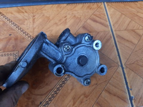 POMPA OLEJU KAWASAKI KZ 650 POMPA OLEJU KAWASAKI KZ 650