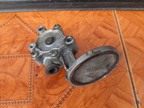 POMPA OLEJU KAWASAKI KZ 650 POMPA OLEJU KAWASAKI KZ 650