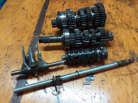 SKRZYNIA BIEGÓW HONDA CBR 500 F1 PC20E