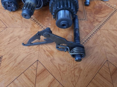 SKRZYNIA BIEGÓW KAWASAKI KZ 650