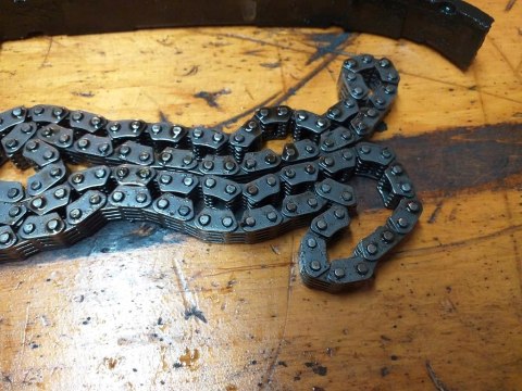 ŚLIZG ŚLIZGI ŁAŃCUSZEK KPL HONDA CBR 500 F1 PC20E