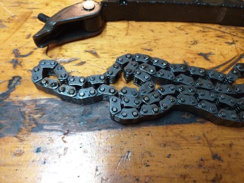 ŚLIZG ŚLIZGI ŁAŃCUSZEK KPL HONDA CBR 500 F1 PC20E