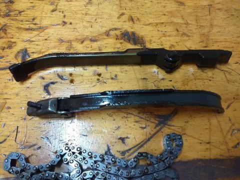 ŚLIZG ŚLIZGI ŁAŃCUSZEK KPL HONDA CBR 500 F1 PC20E