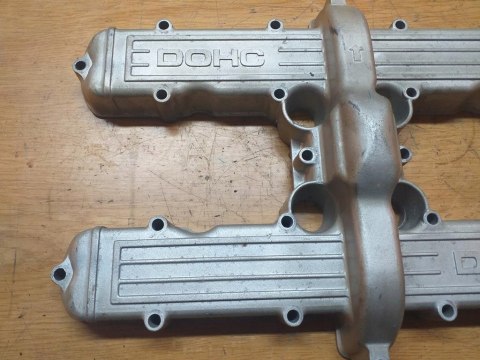 POKRYWA ZAWORÓW GŁOWICY KAWASAKI KZ 650 POKRYWA ZAWORÓW GŁOWICY KAWASAKI KZ 650