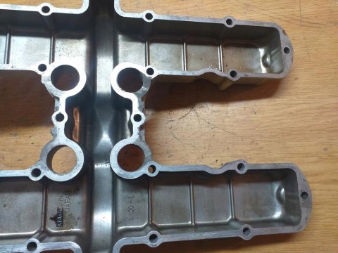 POKRYWA ZAWORÓW GŁOWICY KAWASAKI KZ 650 POKRYWA ZAWORÓW GŁOWICY KAWASAKI KZ 650