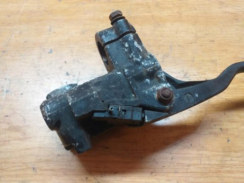 POMPA HAMULCOWA PRZÓD KAWASAKI KZ 550 POMPA HAMULCOWA PRZÓD KAWASAKI KZ 550