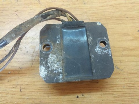 REGULATOR NAPIĘCIA KAWASAKI KZ 650 REGULATOR NAPIĘCIA KAWASAKI KZ 650