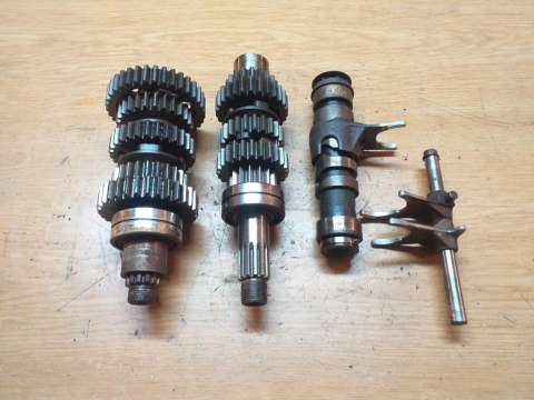 SKRZYNIA BIEGÓW KAWASAKI KZ 650