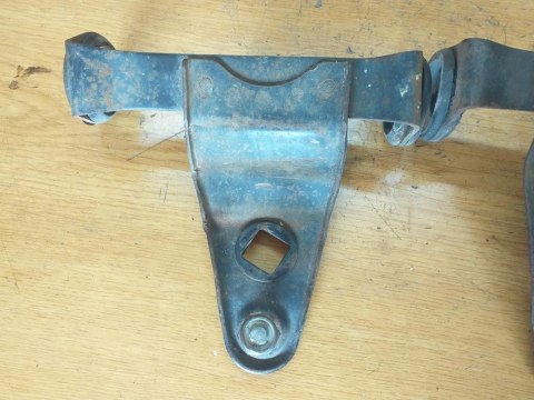 UCHWYT MOCOWANIE LAMPY KPL KAWASAKI KZ 650 UCHWYT MOCOWANIE LAMPY KPL KAWASAKI KZ 650