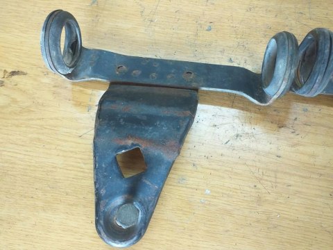 UCHWYT MOCOWANIE LAMPY KPL KAWASAKI KZ 650 UCHWYT MOCOWANIE LAMPY KPL KAWASAKI KZ 650