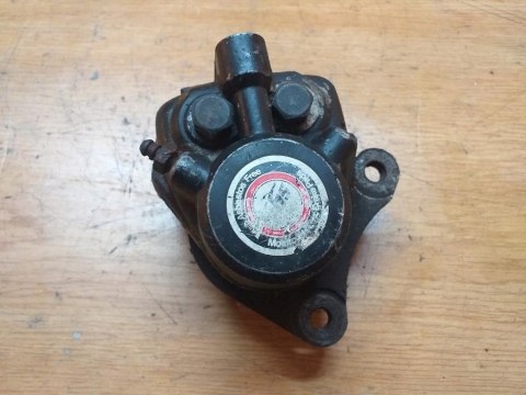 ZACISK HAMULCOWY KAWASAKI KZ 550 ZACISK HAMULCOWY KAWASAKI KZ 550
