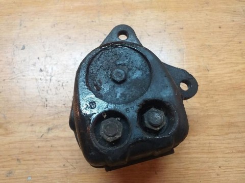 ZACISK HAMULCOWY KAWASAKI KZ 550 ZACISK HAMULCOWY KAWASAKI KZ 550