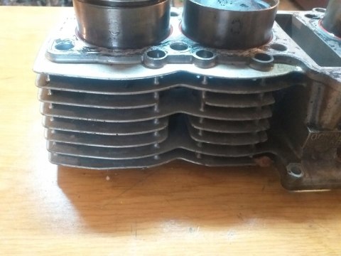 CYLINDER + TŁOKI KPL YAMAHA XJ 900 4KM