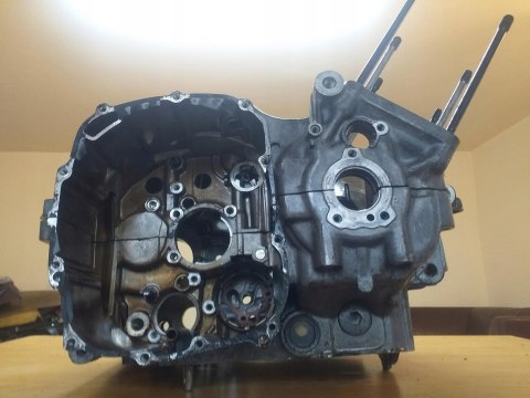 KARTERY BLOK SILNIKA YAMAHA GTS 1000 4BH KARTERY BLOK SILNIKA YAMAHA GTS 1000 4BH