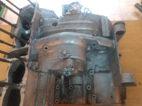 KARTERY BLOK SILNIKA YAMAHA XJ 900 4KM