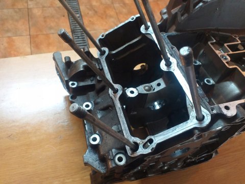 KARTERY BLOK SILNIKA YAMAHA TDM 850 3VD KARTERY BLOK SILNIKA YAMAHA TDM 850 3VD
