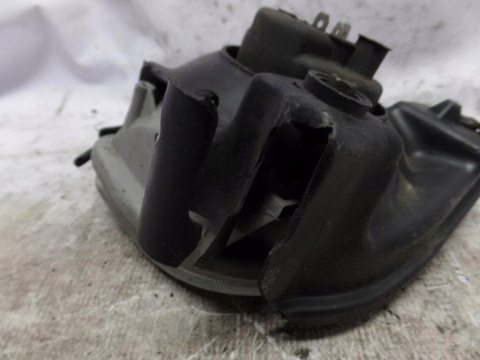 REFLEKTOR LAMPA PRZEDNIA YAMAHA YZF 750 REFLEKTOR LAMPA PRZEDNIA YAMAHA YZF 750