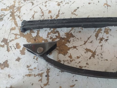 ŚLIZG ŚLIZGI ROZRZĄDU ŁAŃCUSZEK YAMAHA FZR 400 1WG