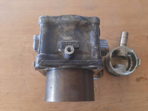 CYLINDER TŁOK HONDA PC800 PACIFIC COAST RC34E