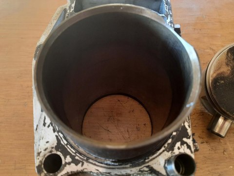 CYLINDER TŁOK HONDA PC800 PACIFIC COAST RC34E