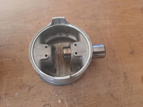 CYLINDER TŁOK HONDA PC800 PACIFIC COAST RC34E