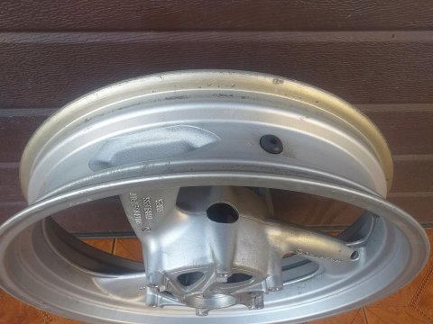 FELGA PRZÓD PRZEDNIA YAMAHA YZF 1000 THUNDERACE FELGA PRZÓD PRZEDNIA YAMAHA YZF 1000 THUNDERACE
