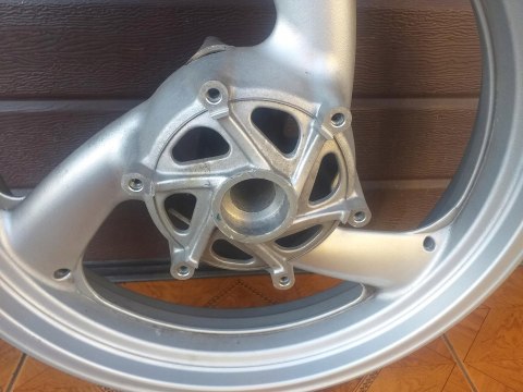FELGA PRZÓD PRZEDNIA YAMAHA YZF 1000 THUNDERACE FELGA PRZÓD PRZEDNIA YAMAHA YZF 1000 THUNDERACE