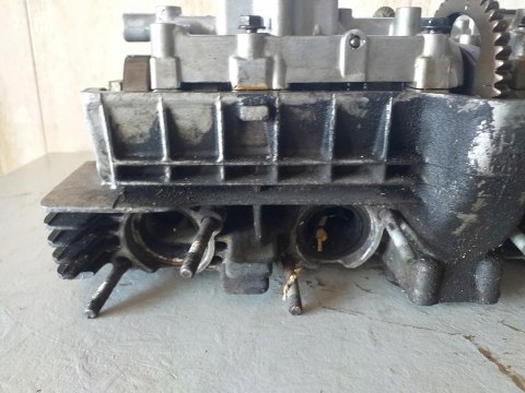 GŁOWICA CYLINDRA KPL HONDA CB 750 RC42E GŁOWICA CYLINDRA KPL HONDA CB 750 RC42E
