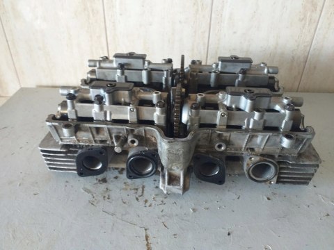 GŁOWICA CYLINDRA KPL HONDA CB 750 RC42E GŁOWICA CYLINDRA KPL HONDA CB 750 RC42E