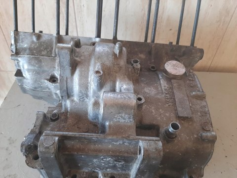 KARTER BLOK SILNIKA YAMAHA FZR 1000 *3LH-000806* KARTER BLOK SILNIKA YAMAHA FZR 1000 *3LH-000806*