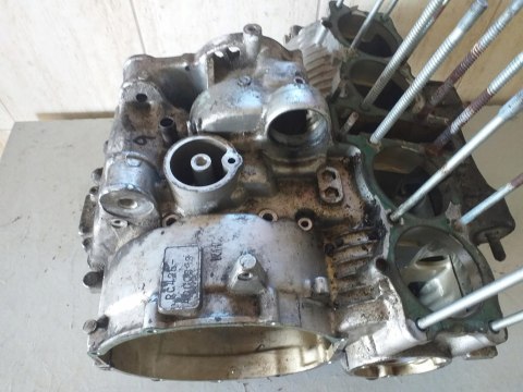 KARTERY BLOK SILNIKA HONDA CB 750 RC42E