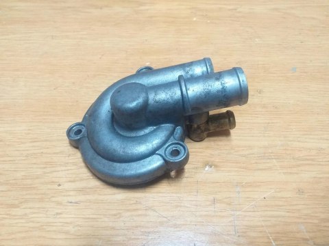POKRYWA OSŁONA POMPY WODY PIAGGIO VESPA GTS 250 POKRYWA OSŁONA POMPY WODY PIAGGIO VESPA GTS 250