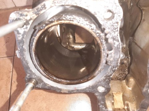 KARTER BLOK SILNIKA HONDA MAGNA VF 750 KARTER BLOK SILNIKA HONDA MAGNA VF 750