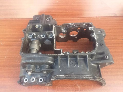 KARTER BLOK SILNIKA KAWASAKI GTR 1000 KARTER BLOK SILNIKA KAWASAKI GTR 1000