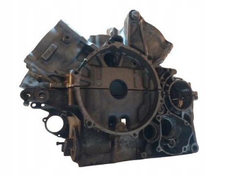 KARTERY BLOK SILNIKA HONDA VF750 C MAGNA RC43E