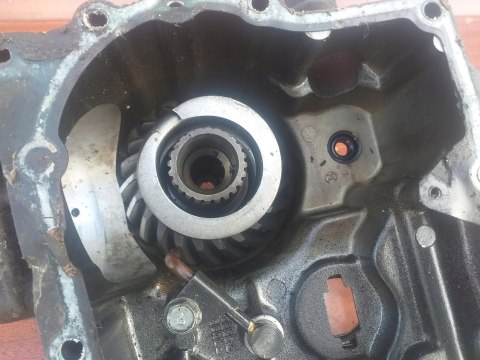 PRZEKŁADNIA KĄTOWA NAĘDOWA KAWASAKI GTR 1000 PRZEKŁADNIA KĄTOWA NAĘDOWA KAWASAKI GTR 1000