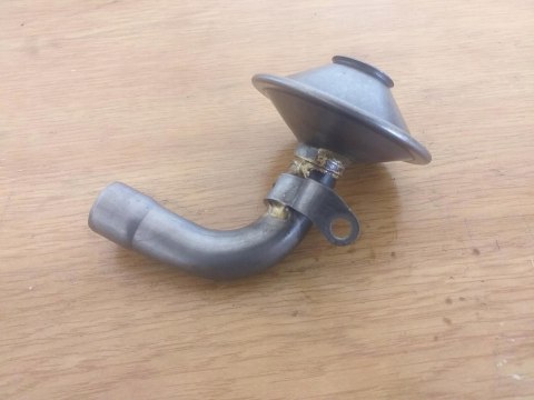 SMOK OLEJOWY OLEJU BMW R850 R