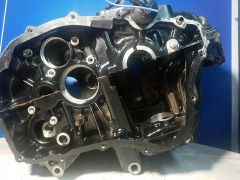 KARTER BLOK SILNIKA HONDA CB 400 KARTER BLOK SILNIKA HONDA CB 400