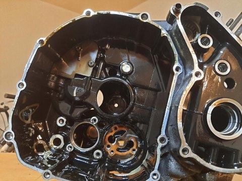 KARTERY BLOK SILNIKA KPL YAMAHA FZS 600 KARTERY BLOK SILNIKA KPL YAMAHA FZS 600