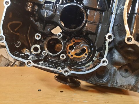 KARTERY BLOK SILNIKA KPL YAMAHA FZS 600 KARTERY BLOK SILNIKA KPL YAMAHA FZS 600