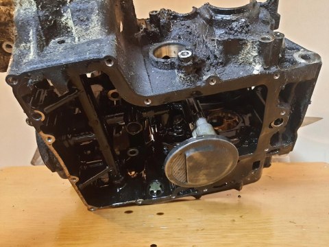 KARTERY BLOK SILNIKA KPL YAMAHA FZS 600 KARTERY BLOK SILNIKA KPL YAMAHA FZS 600